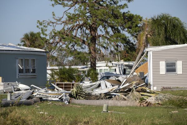 Double Wide Demolition in Lewisville