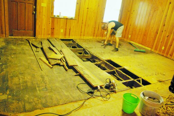 Subfloor Demolition in Lewisville