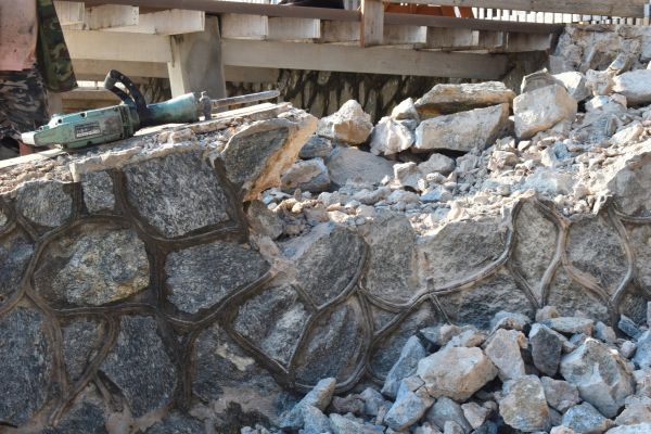 Retaining Wall Demolition in Lewisville
